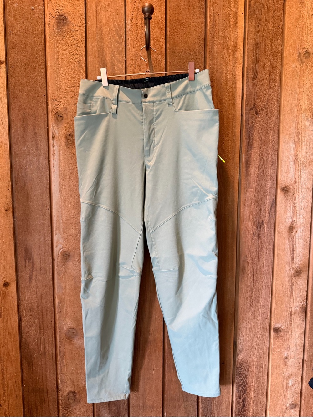 lululemon Men's Green Stretch Joggers